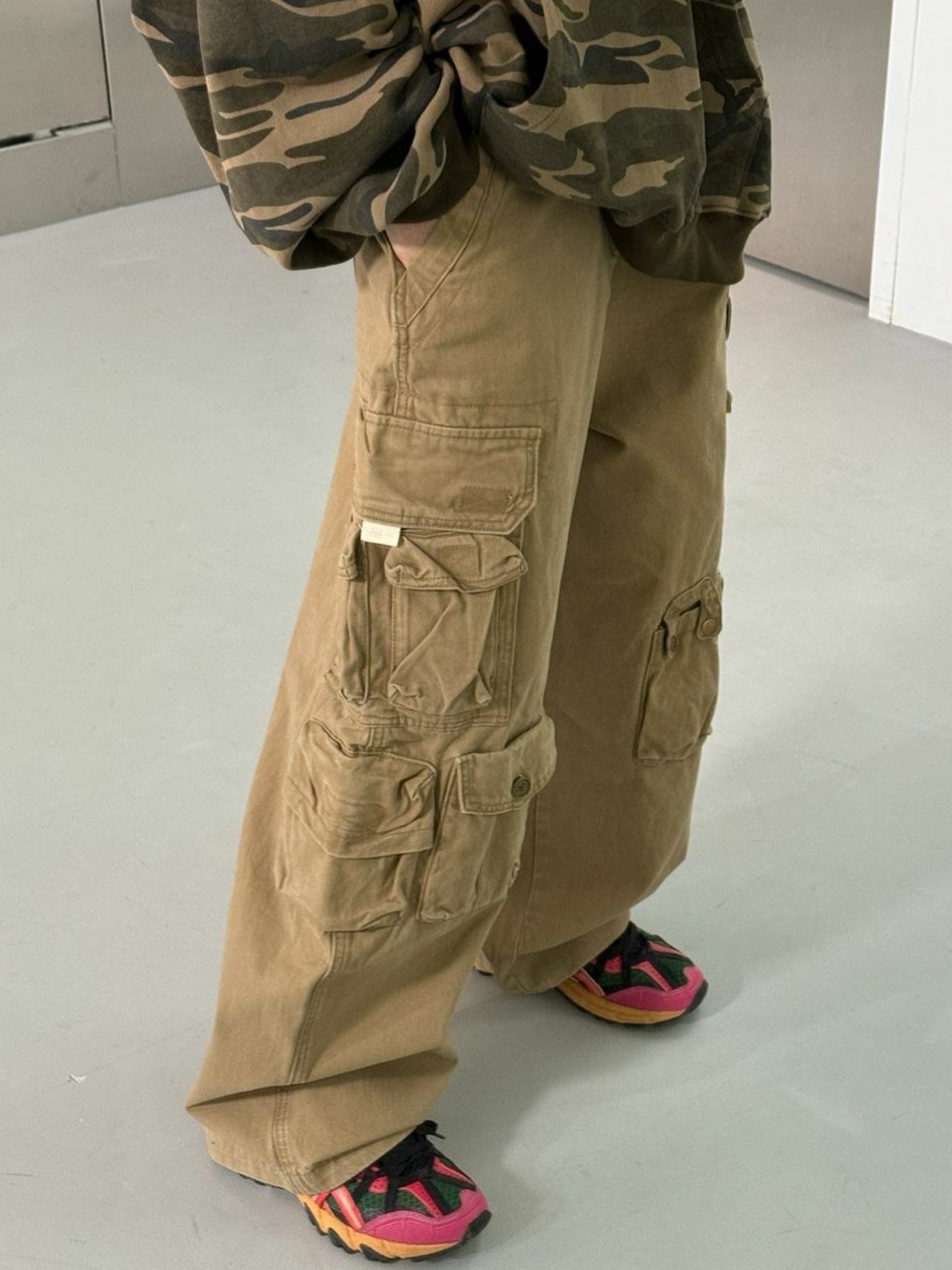 淨色工裝鬆身褲 UNUSED-063P