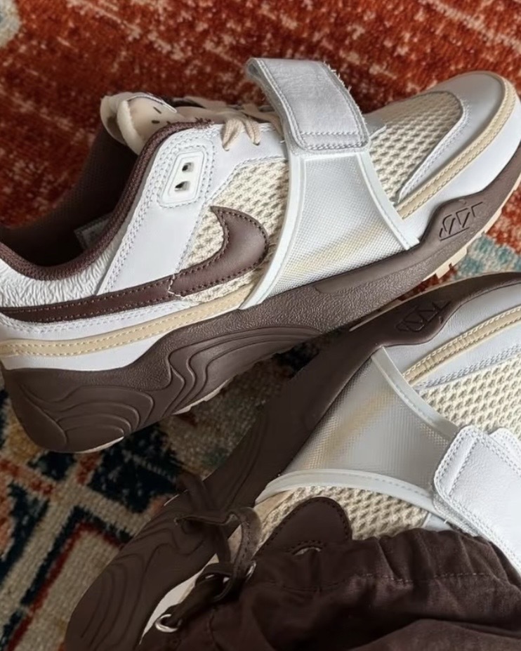 【逢甲FUZZY】Travis Scott x Nike Zoom Field Jaxx 巧克力 HQ3073-100