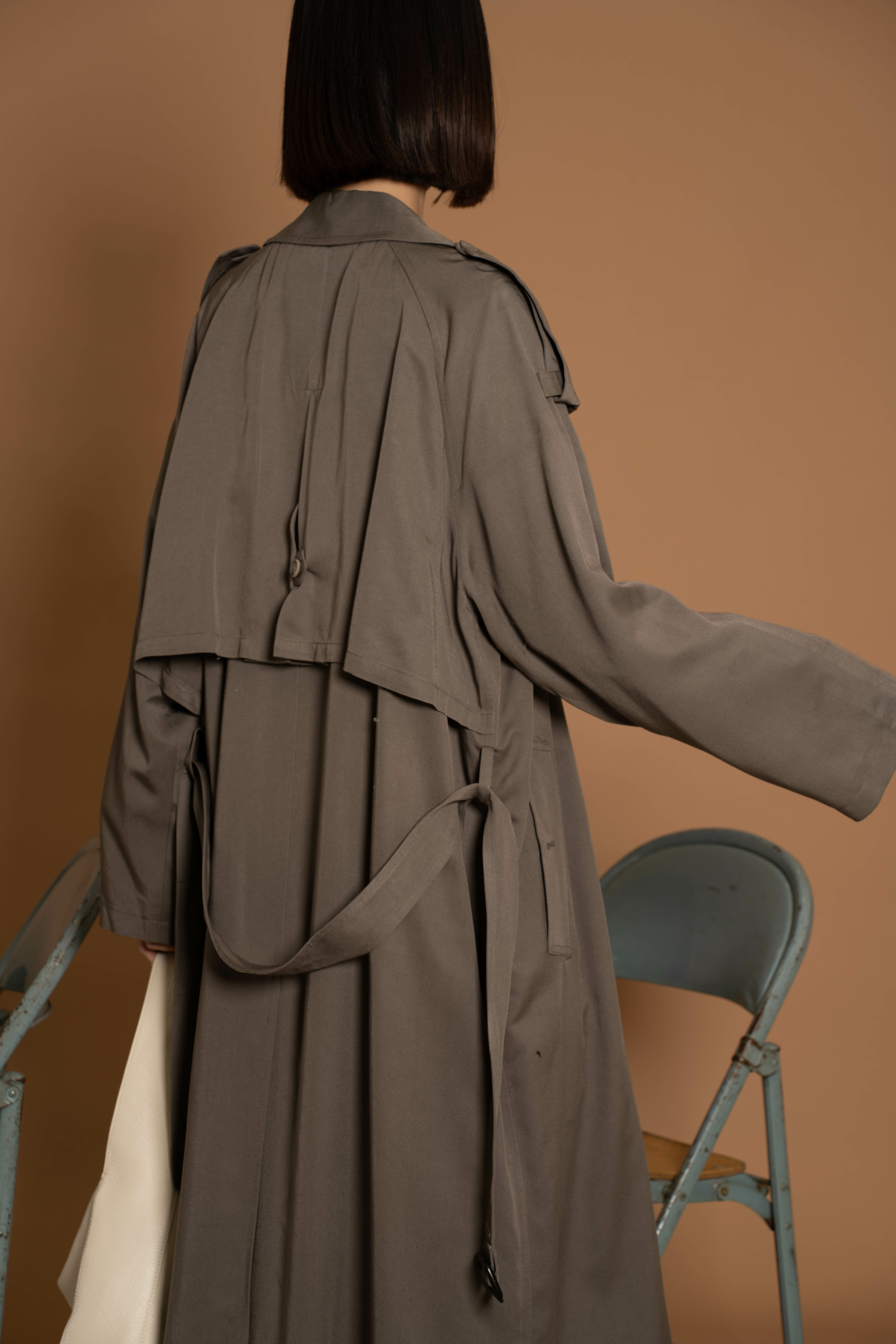 韓國後背三角插肩附帶風衣外/2色均碼/灰綠