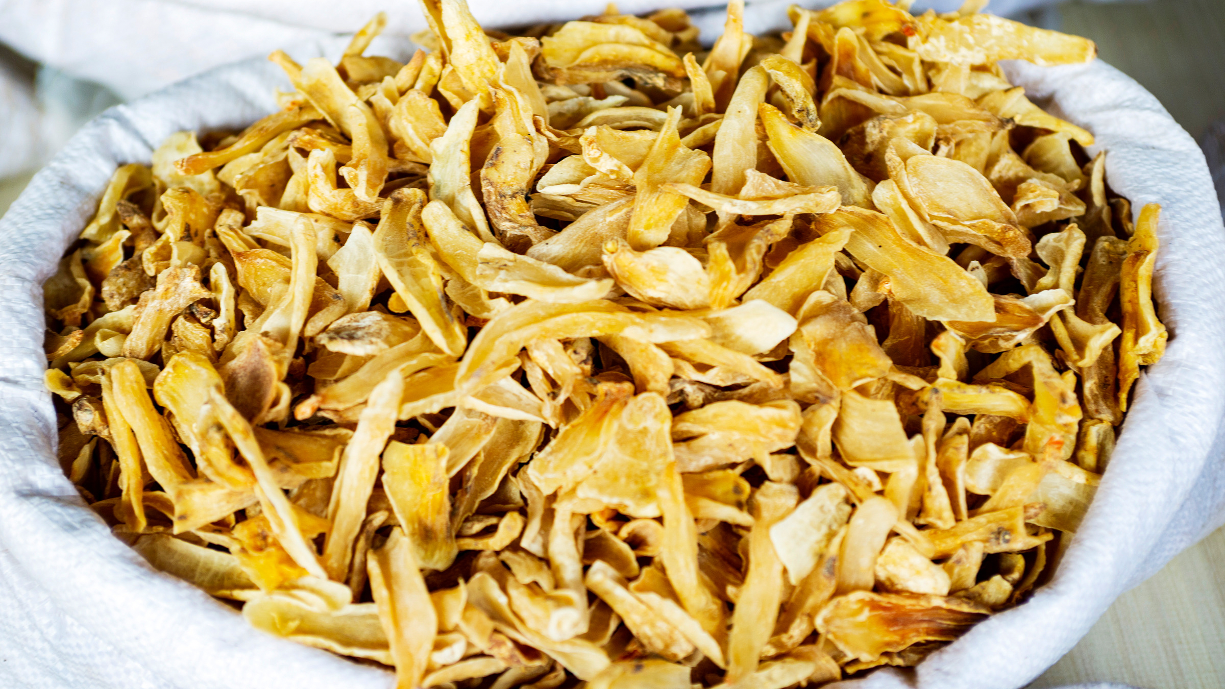 天麻,中藥雞湯,雞湯,中藥,備孕,懷孕,產後,舒筋活絡,氣血循環,