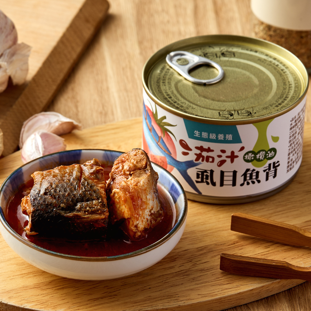 開罐後盛入碗中的茄汁虱目魚