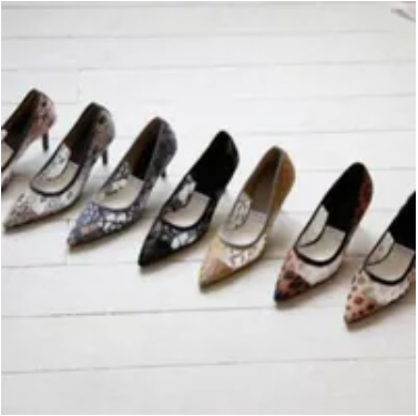 PR04   韓國🇰🇷鞋踭 6 CM高   $309 SIZE:240 (一口價)     偏小  MADE IN KOREA