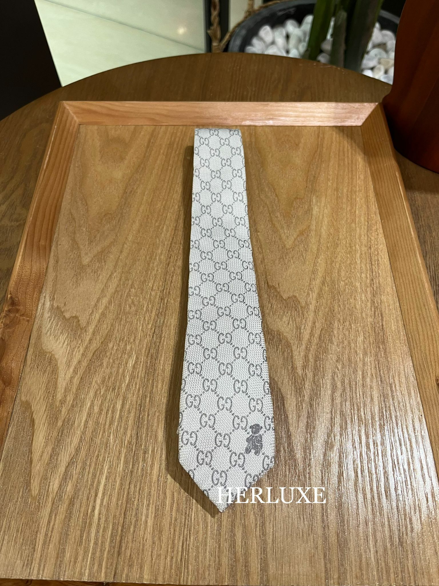 Gucci Tie 兒童（閒置品）