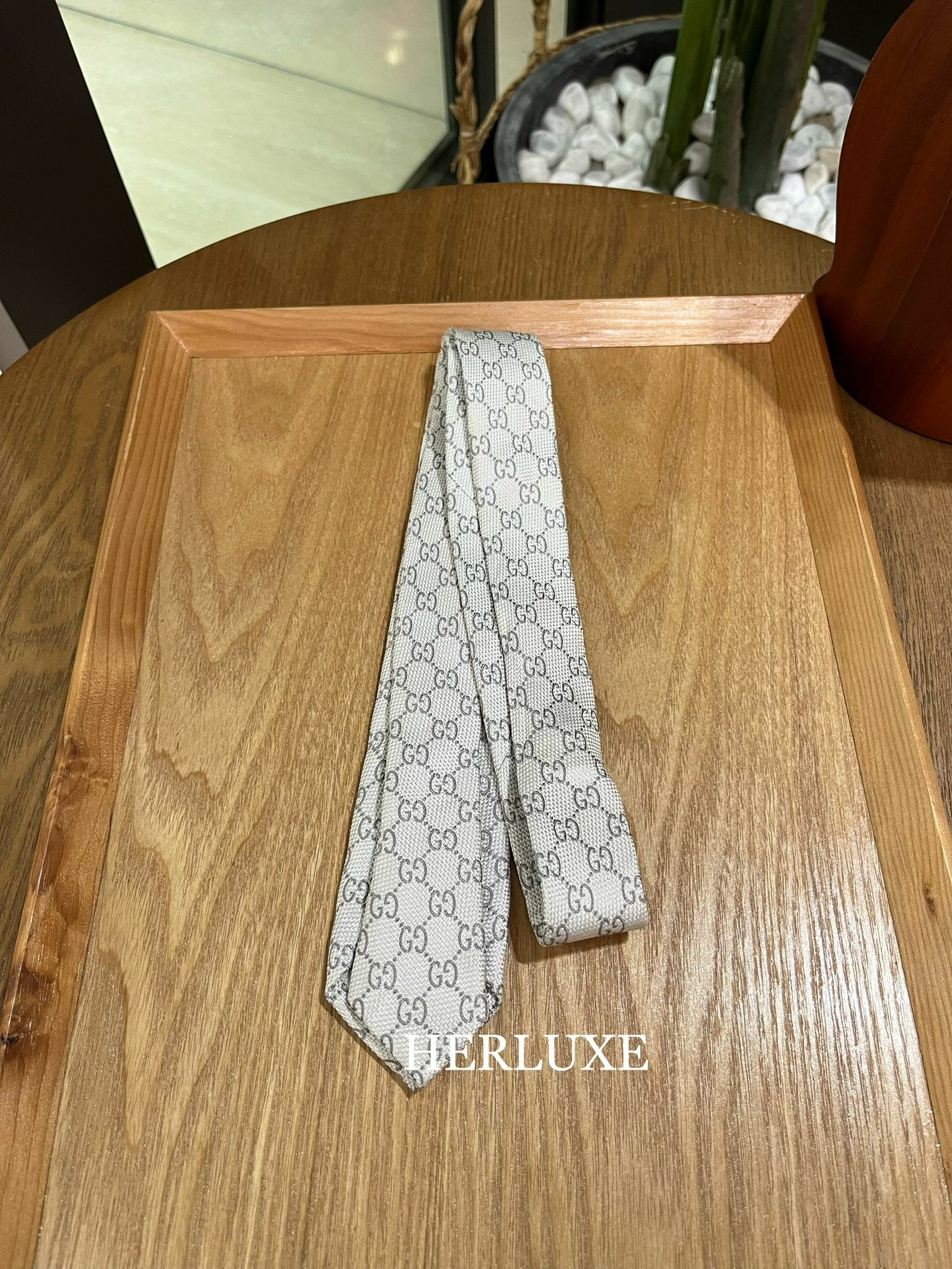 Gucci Tie 兒童（閒置品）