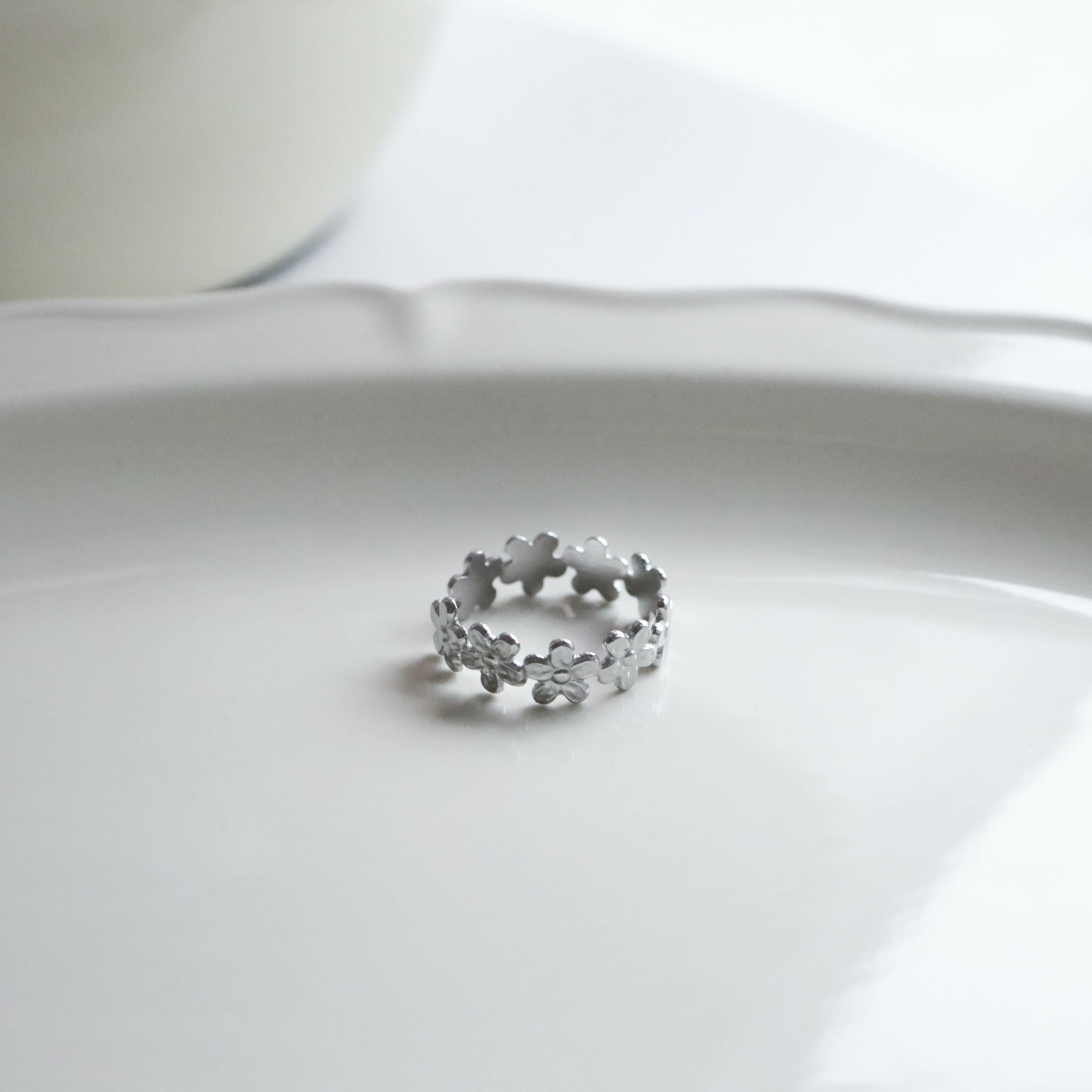 不怕水花花串鋼戒