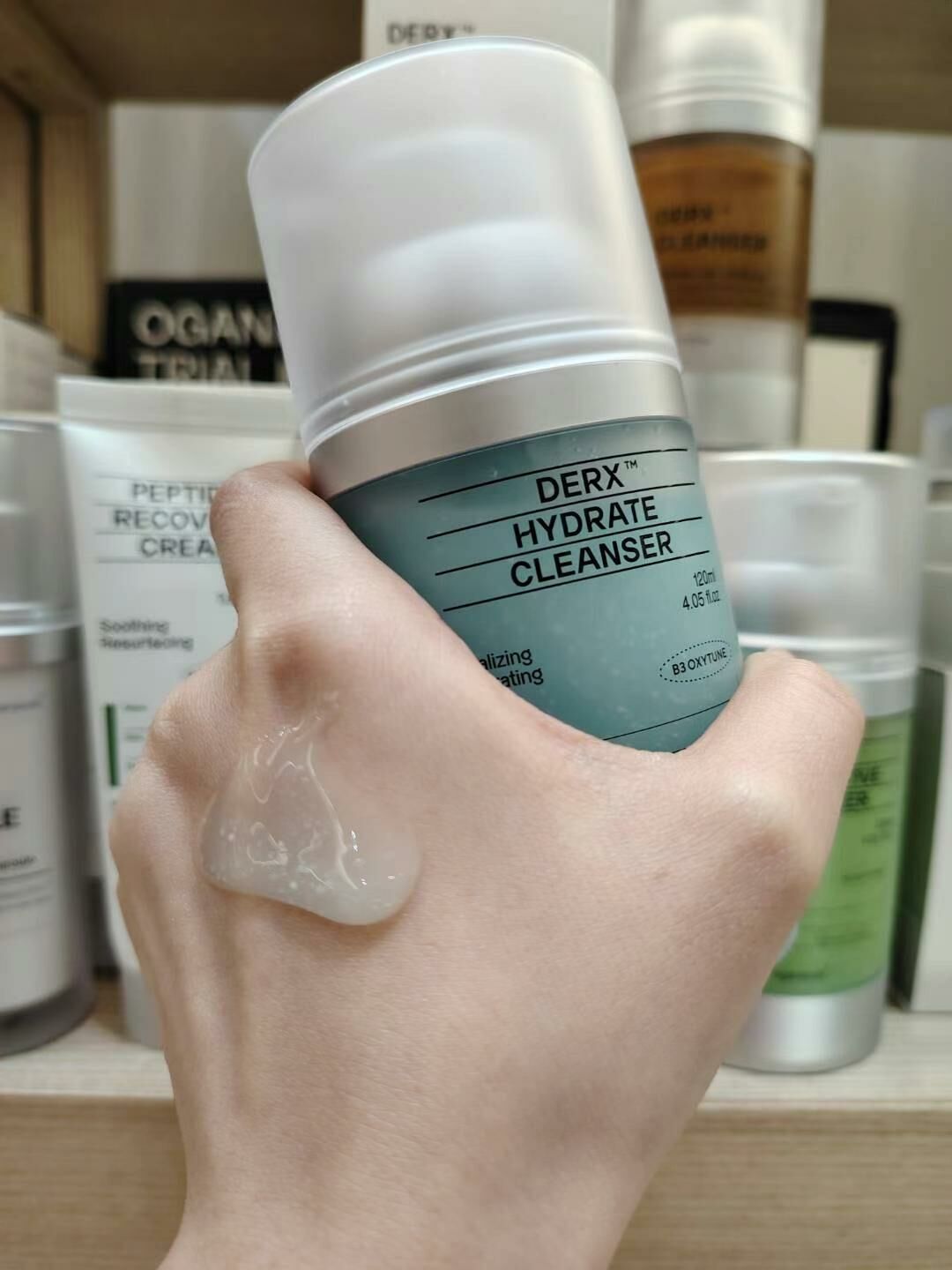 韓國院線產品 Oganacell 奥嘉娜超生肽保濕潔面凝膠 120ml  (同價3件潔面凝膠 $689)