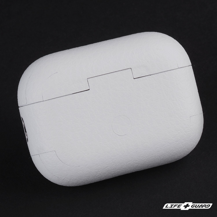 LIFE+GUARD 北歐白三角貼膜展示圖，LIFE+GUARD 專機專屬開版