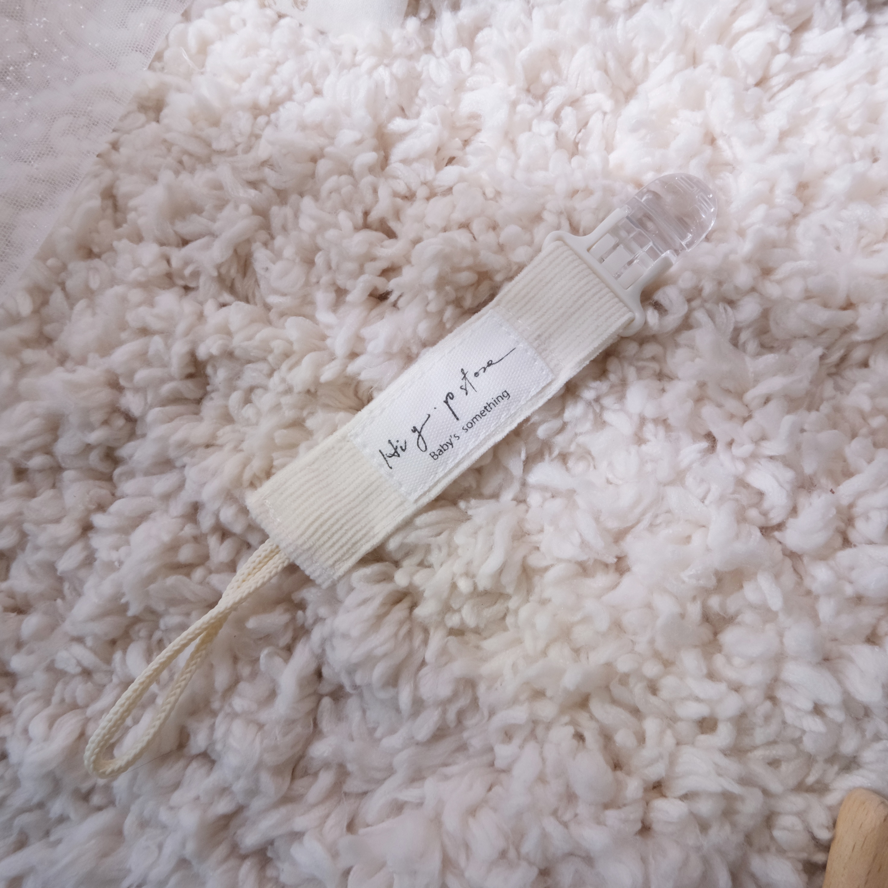 Hi Y.P store-拼接短版鱷魚夾-古雅雛菊