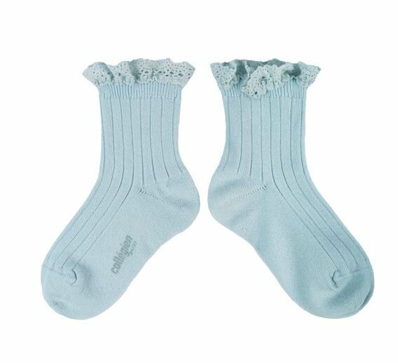(預購) COLLEGIEN 蕾絲邊羅紋短襪 Lili - 420 Glacier 冰河藍
