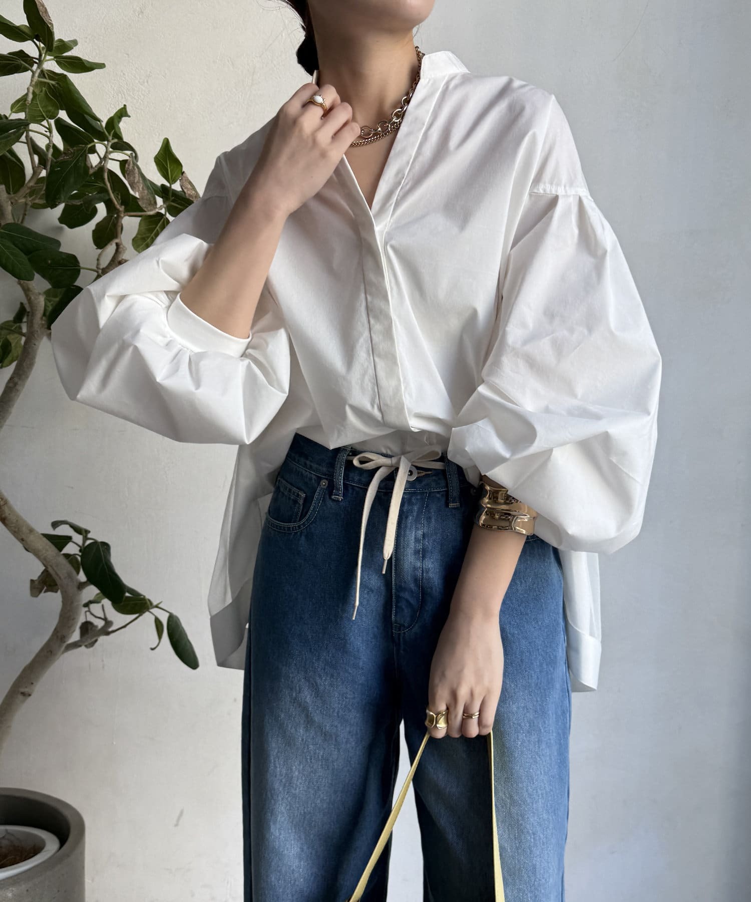 DOUDOU(ドゥドゥ)  【WEB限定】バックチュール袖ボリュームブラウス白（DDZ1051104A0019）