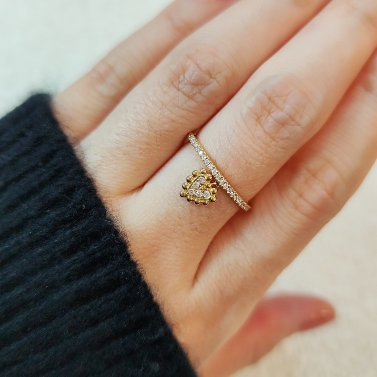 18K黃金鑽石心形戒指