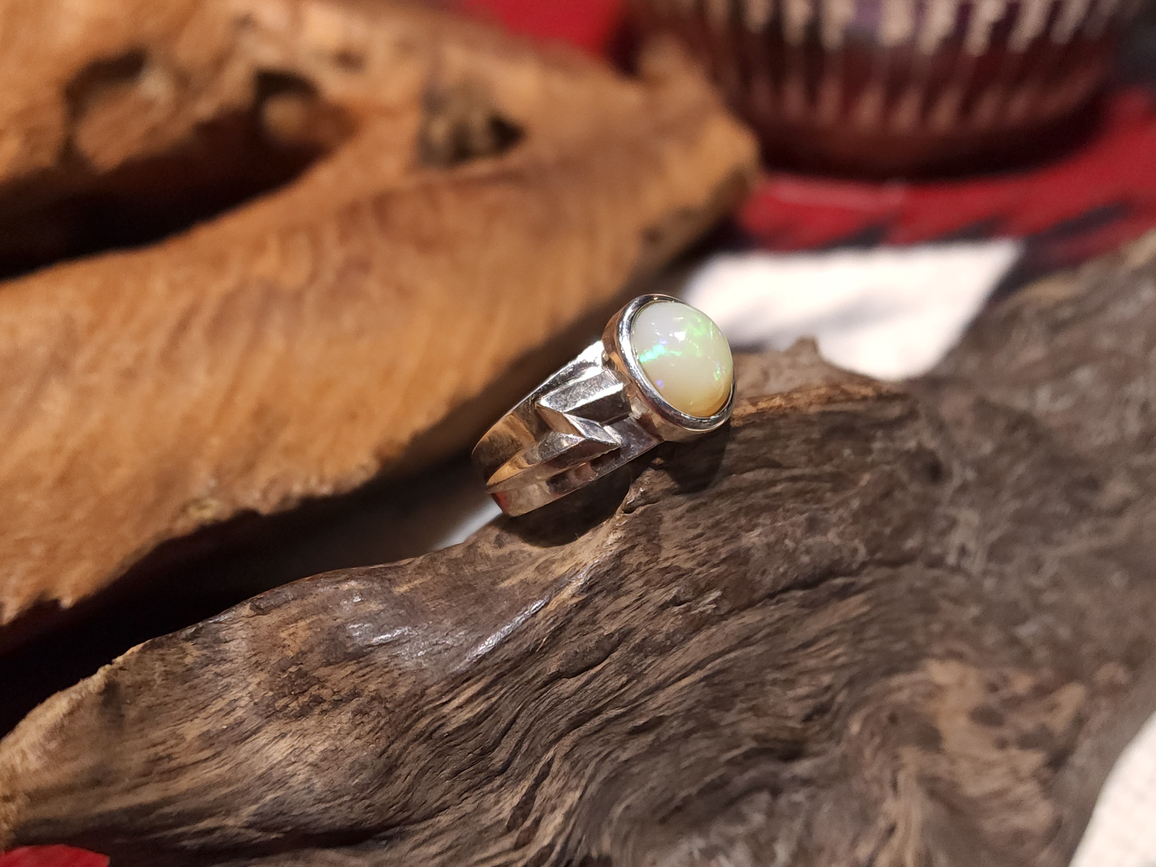 *Black Venom Jewelry- Freedom & Prayer 純銀閃電戒鑲 非洲衣索比亞蛋白石。