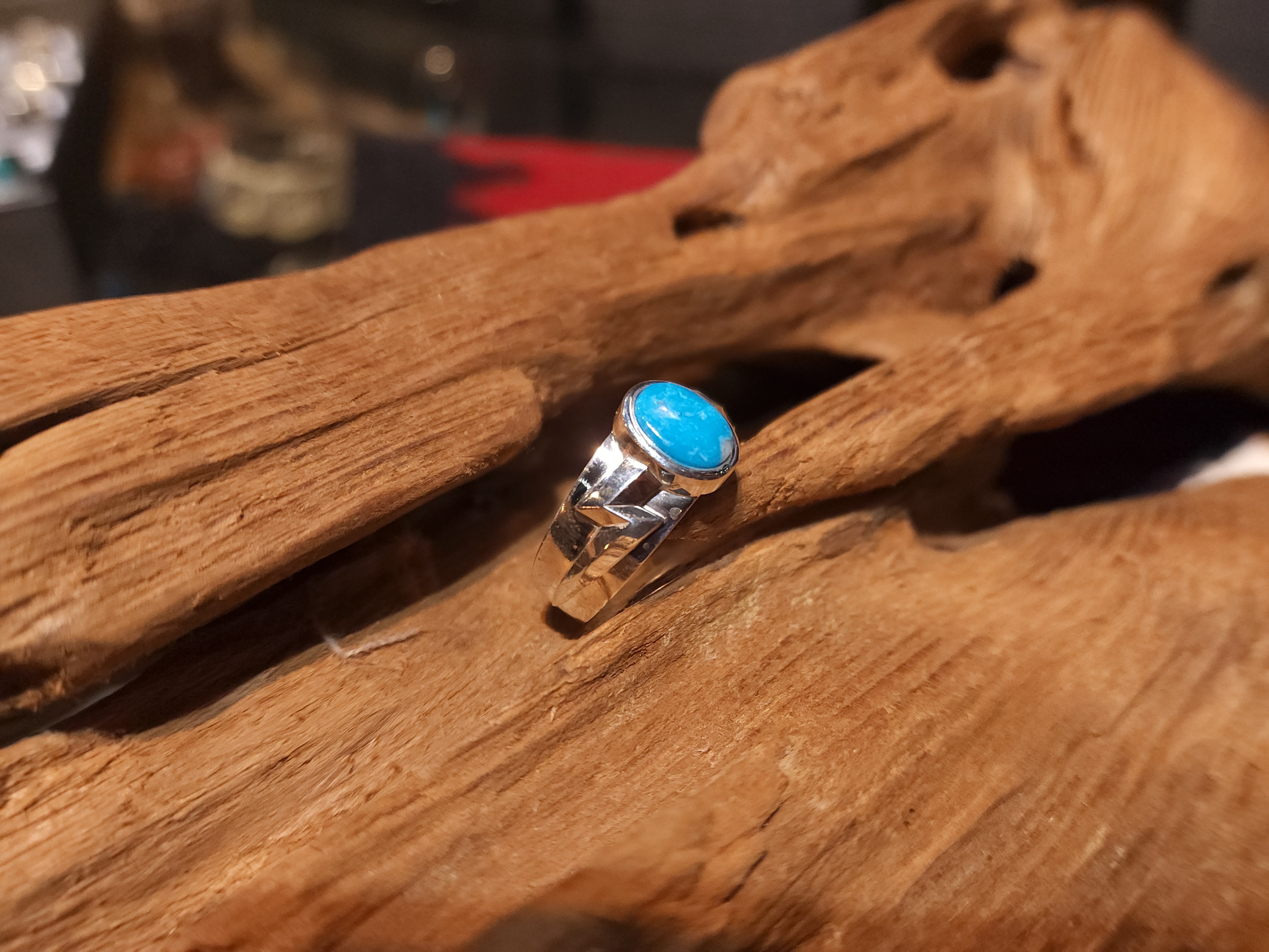 *Black Venom Jewelry- Freedom & Prayer 純銀閃電戒鑲 Kingman松石。