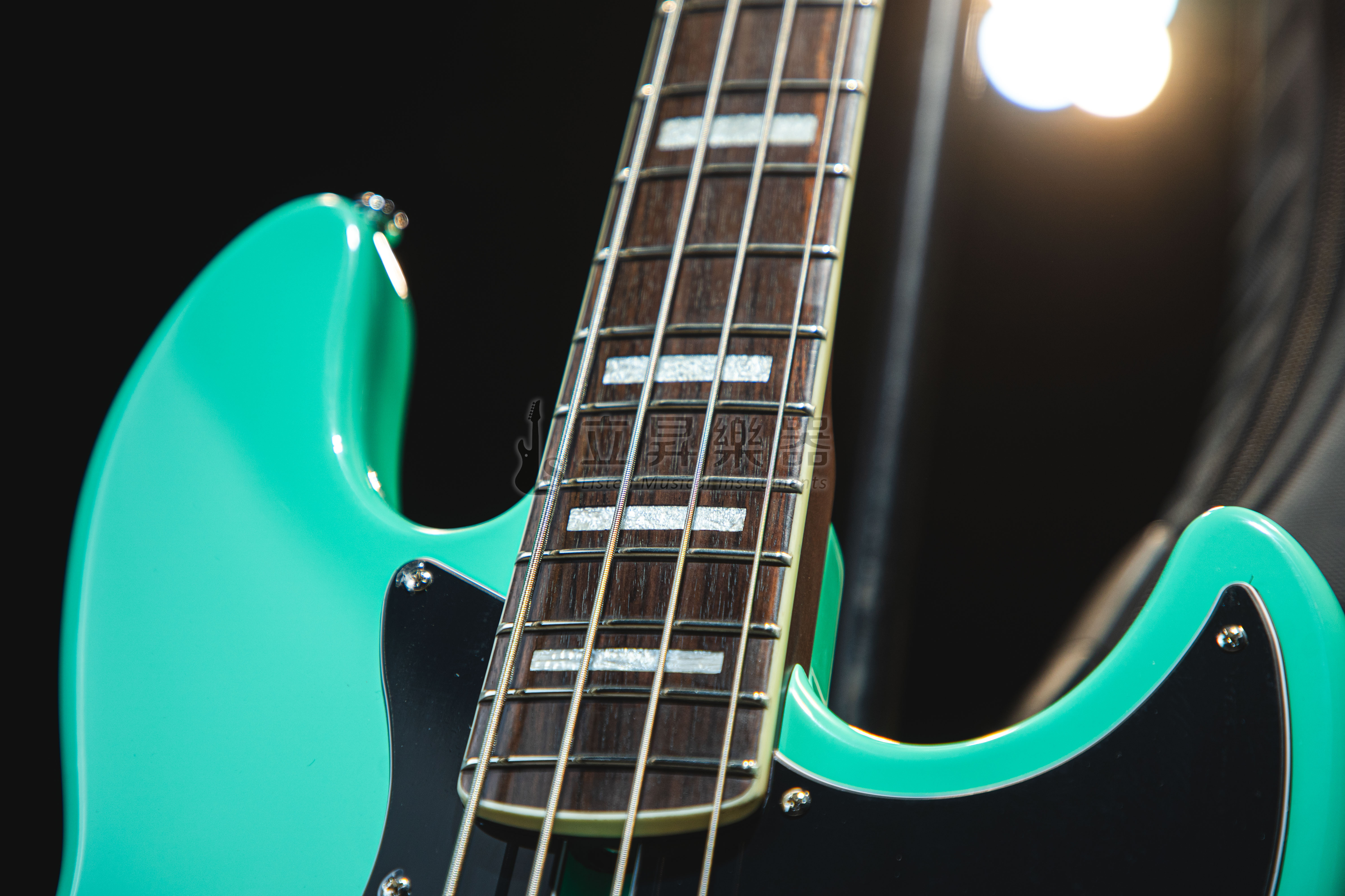 Sire SIRE 貝斯 MARCUS MILLER V5R ALDER 4弦 綠色/V5R-4-MLG 第 4 張圖片｜三峽吉他 / Bass