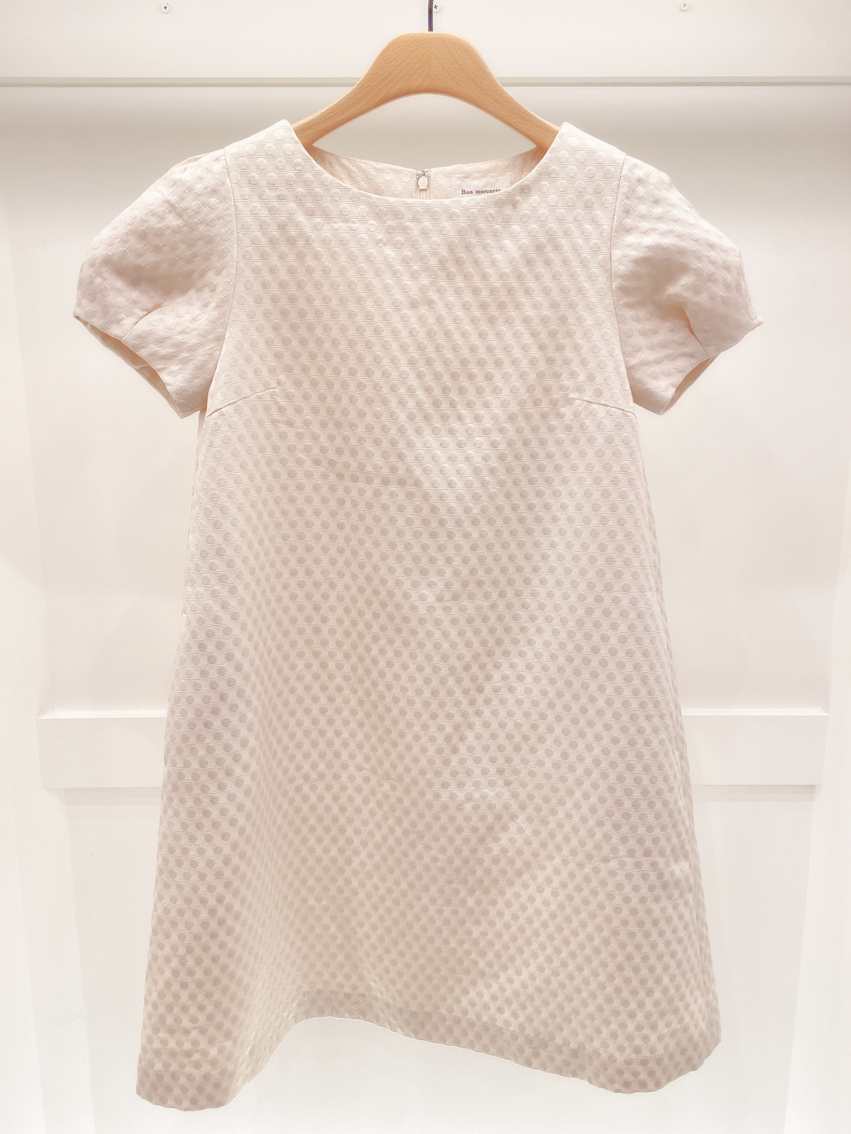 點點提花布洋裝