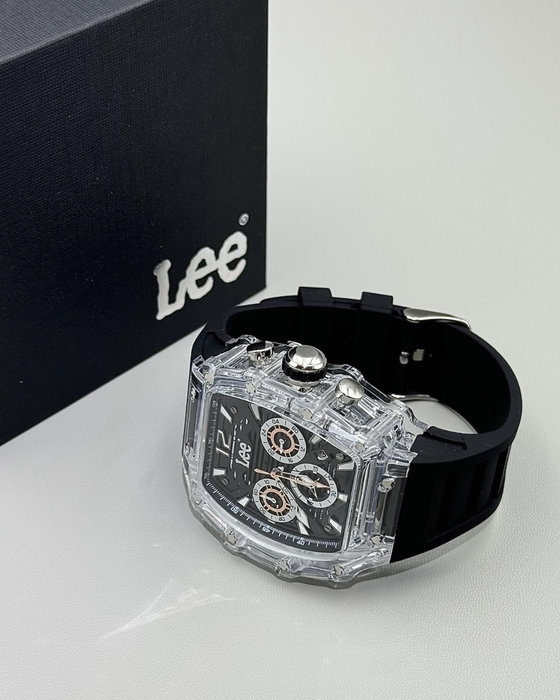 <限量代購>Lee 石英機芯手錶 三眼腕錶 透明簍空 防水 黑白 兩色