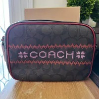 [S] COACH C1541 FAIR ISL SIGNATURE DMSY XBODY,QB/BROWN/1941 RED MULTI, 195031138348 (SCO1109)