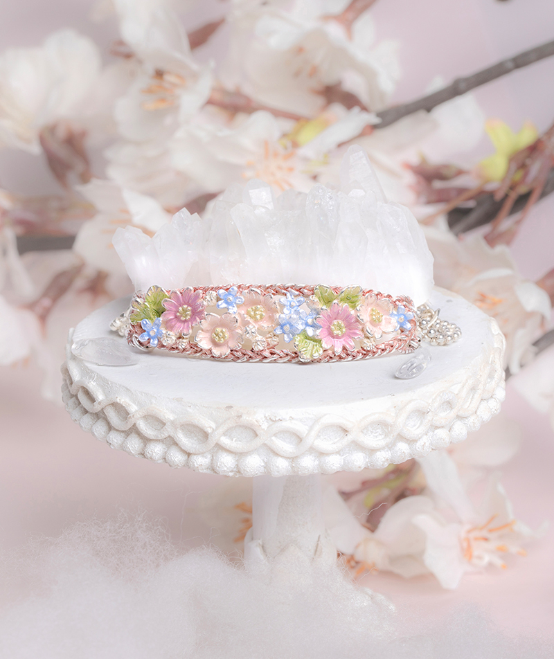 裝滿鮮花的籃子手鏈