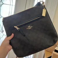 [S] COACH F77885 SIGNATURE MAE XBODY,IM/BROWN/BLACK, 193971254081 (SCO1122)