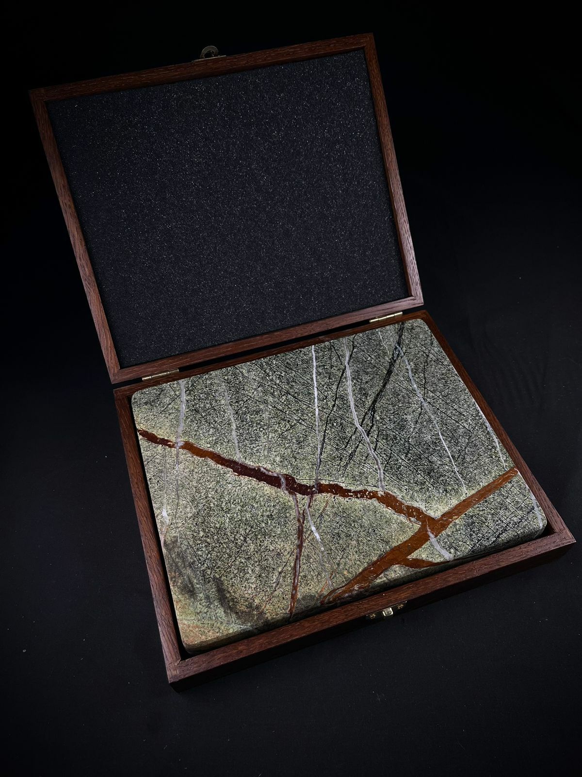 Special Hookah Marble Board Forest Green