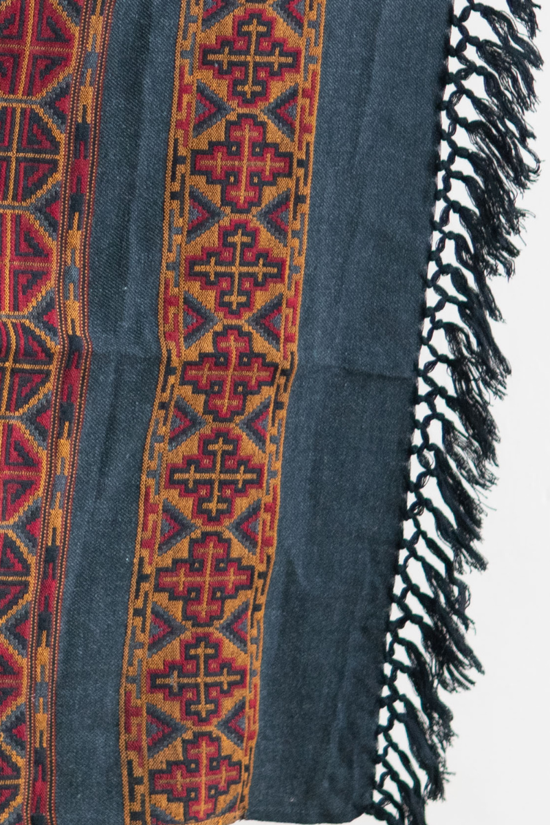 喜馬拉雅氂牛風格披毯 － 灰黑