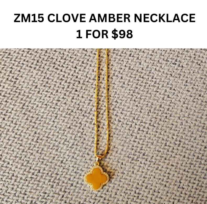 1 ZM15 CLOVE AMBER NECKLACE