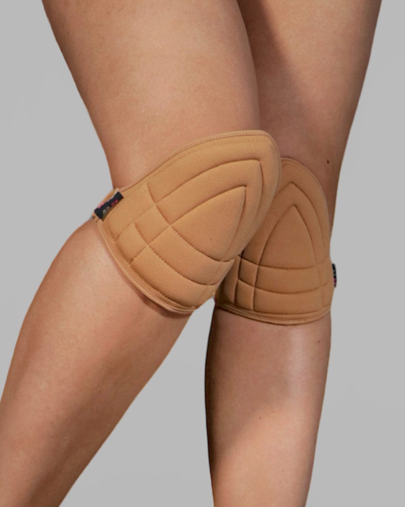 MODEL N2 Caramel Nude