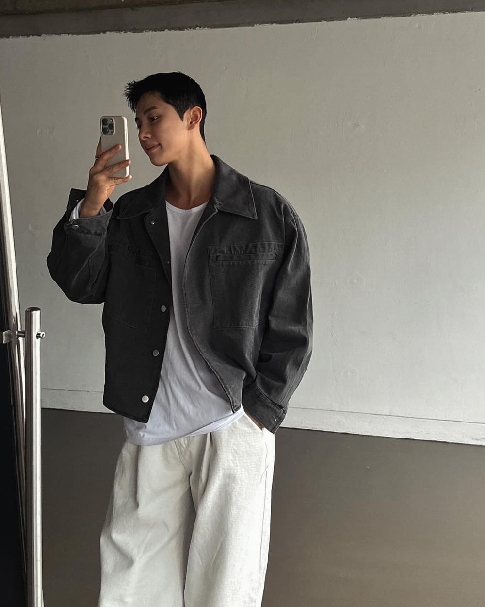 水洗短款牛仔夾克外套