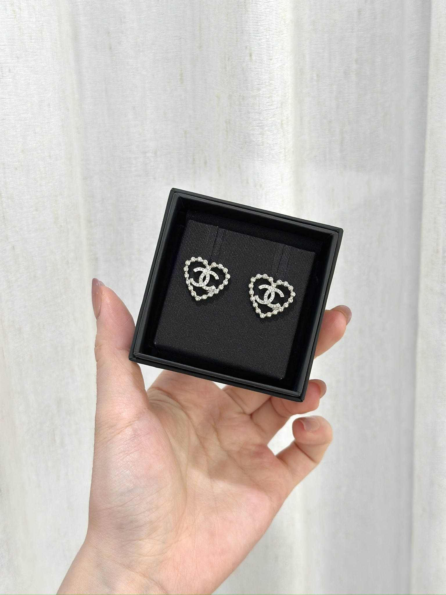 CHANEL Crystal Heart Earrings ABF482