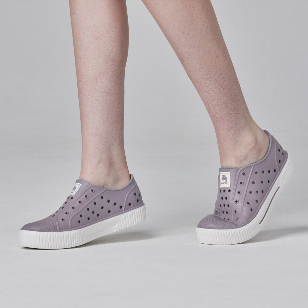 moz瑞典 駝鹿 雙色洞洞餅乾水鞋(芋圓牛奶) 全球首創 舒適厚底 防潑水-附鞋扣