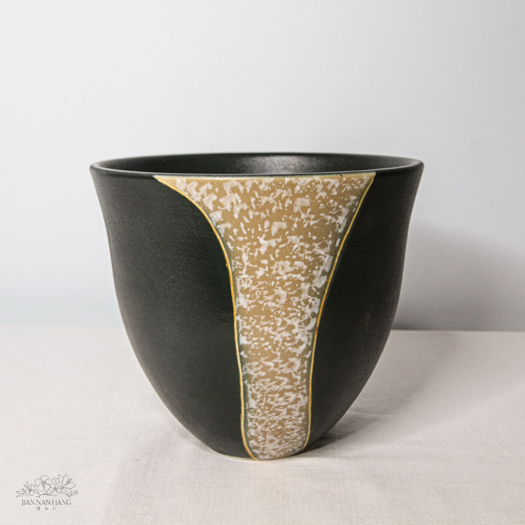 手作陶瓷花器-萬紫 兩款