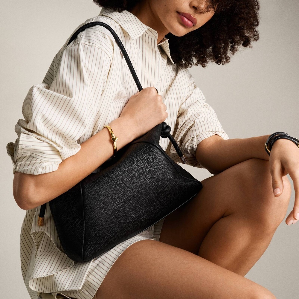 Willa 真皮肩背包-黑色 ZB11119001