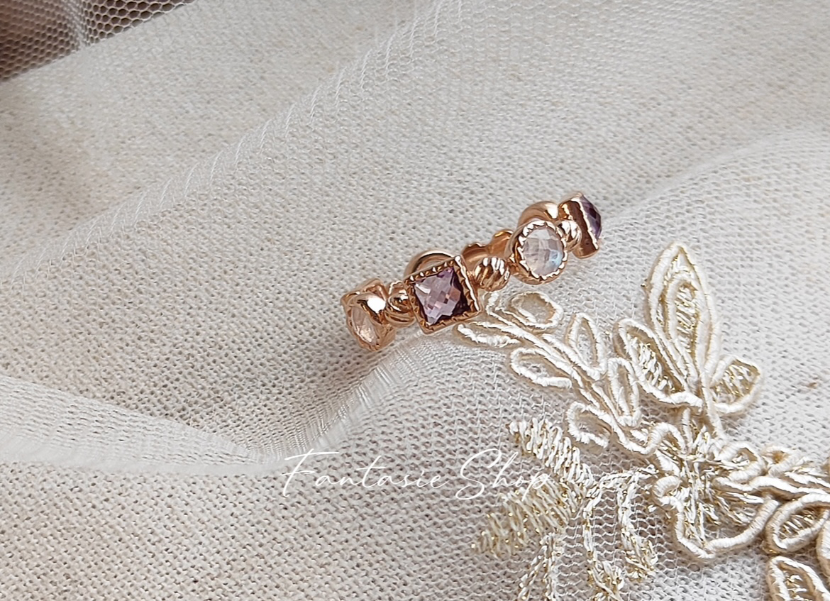 輕珠寶美戒💍古典華麗多寶石戒.微風