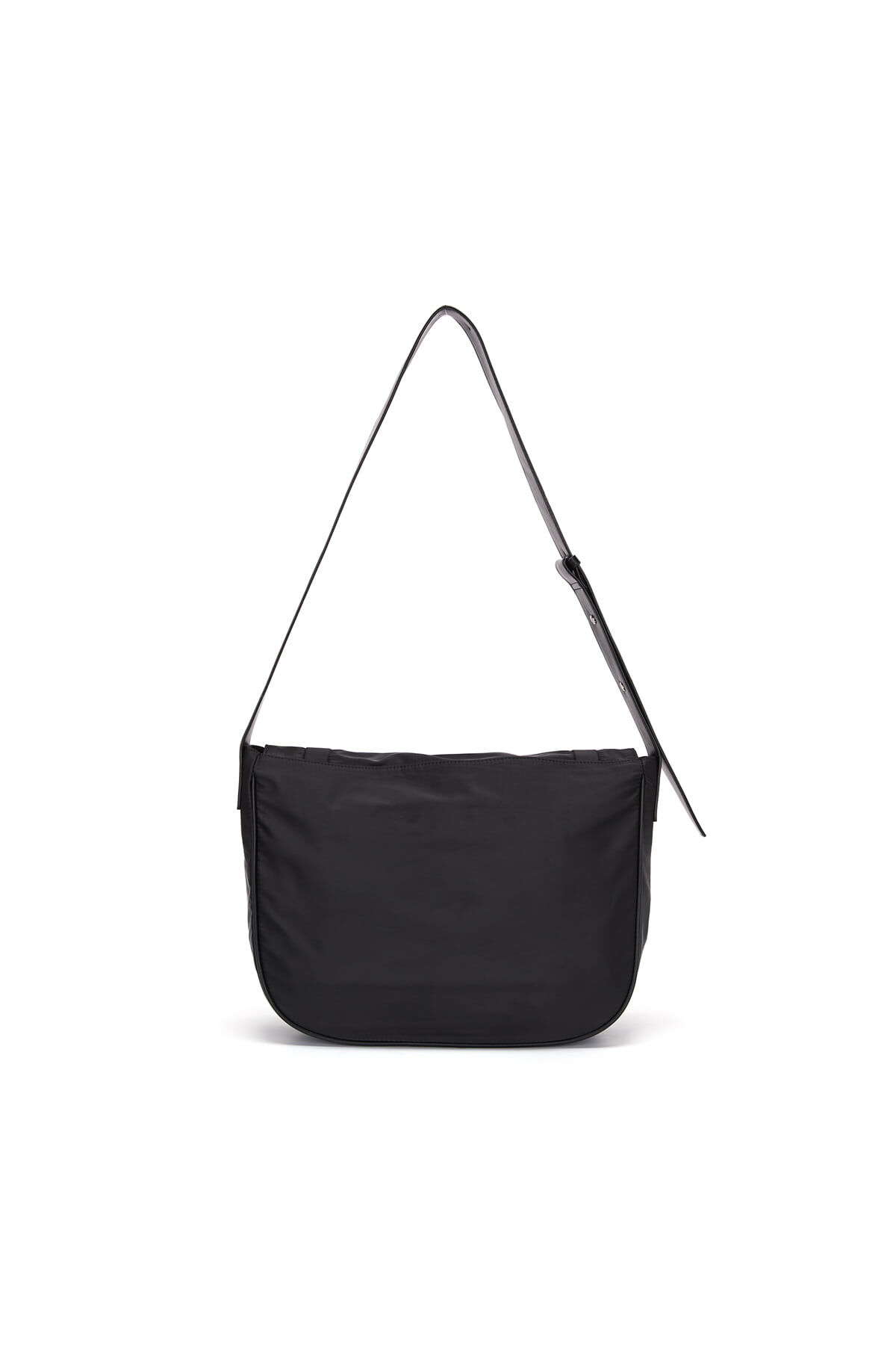 大容量鎖扣單肩包 黑色