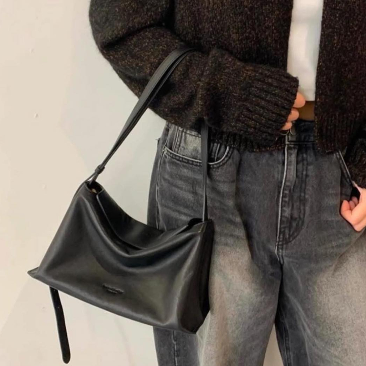 B&L,BUCKS &LEATHER,BandL,小紅書爆紅,韓國連線,韓國真皮包,包包,皮帶,托特包,