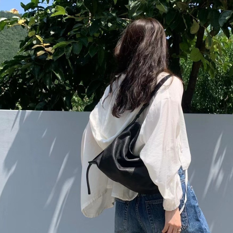 B&L,BUCKS &LEATHER,BandL,小紅書爆紅,韓國連線,韓國真皮包,包包,皮帶,托特包,