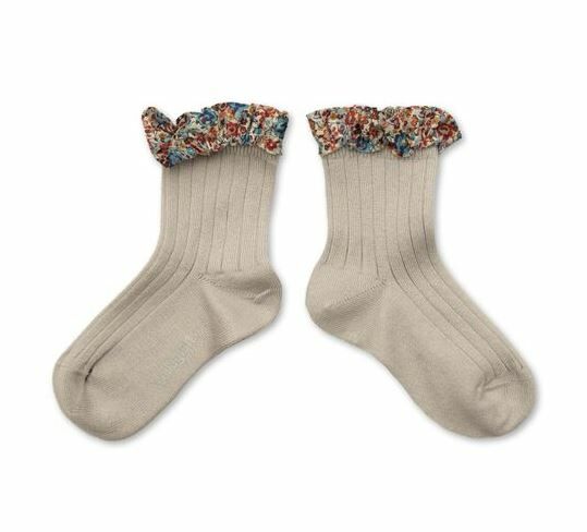 COLLEGIEN  荷葉花邊羅紋襪 Charlotte  -Gris Perle珍珠灰