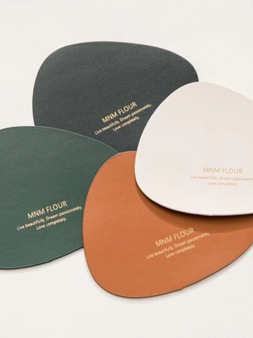 【 限量現貨 】品牌訂製皮革餐桌墊＋杯墊