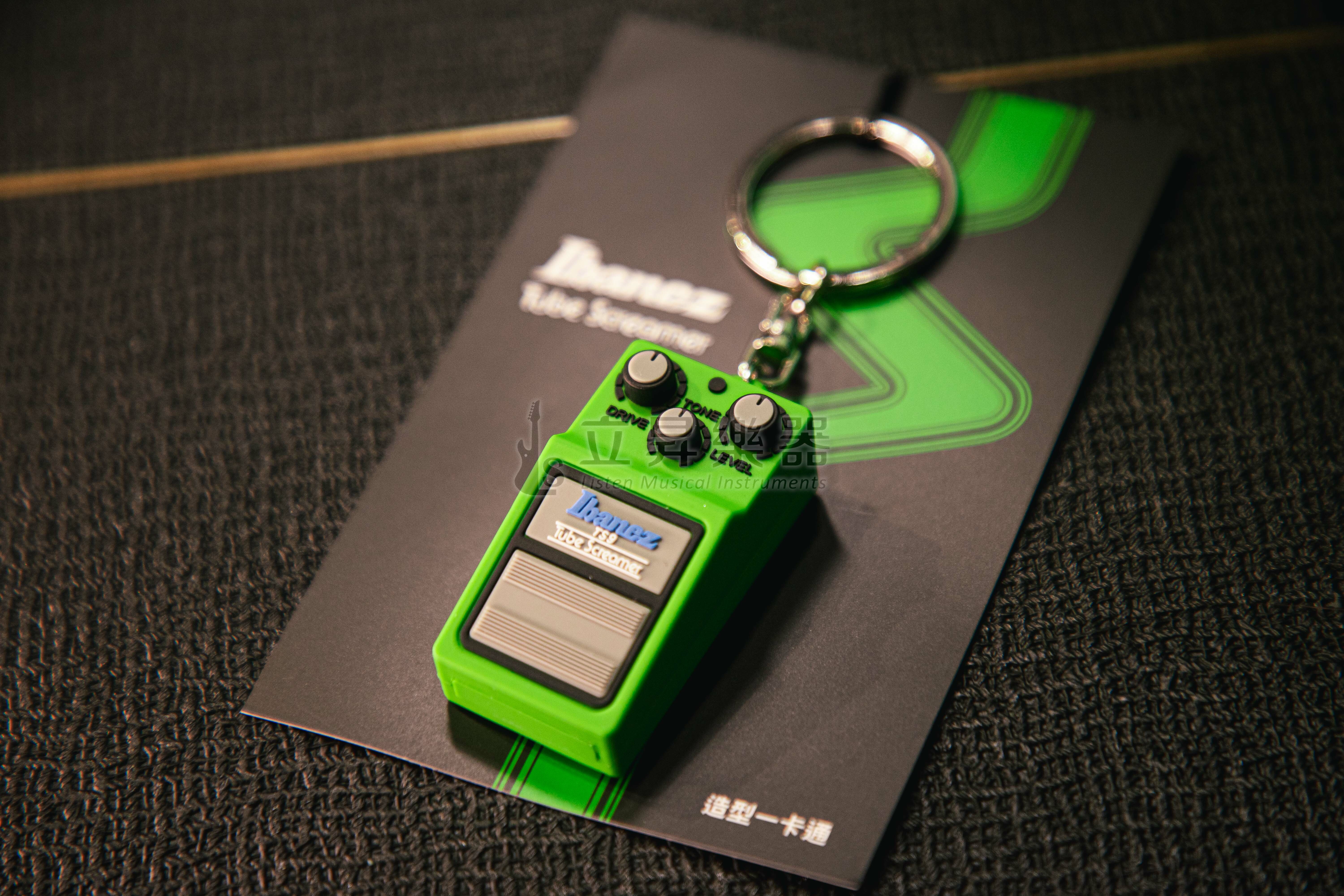 Ibanez Ibanez Tube Screamer TS9 造型一卡通 吊飾鑰匙圈 PVC軟膠材質 台灣獨家限定 第 5 張圖片｜三峽配件 / 週邊