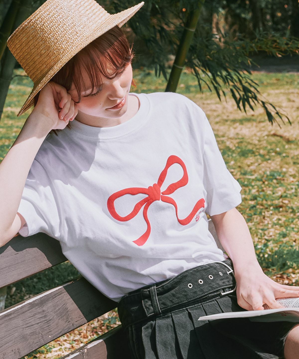 RONRON EMBO HEART RIBBON BASIC FIT T SHIRT