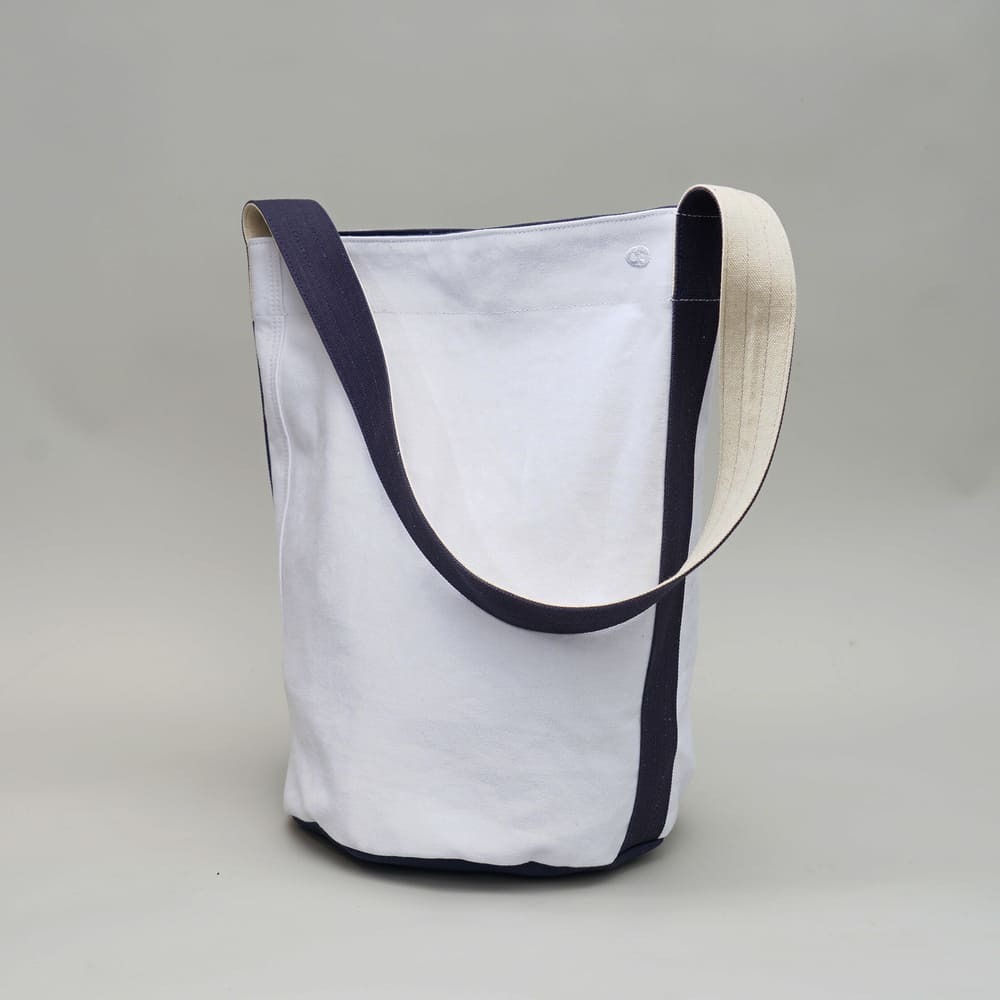 阿福  帆布圓筒側背包 白色