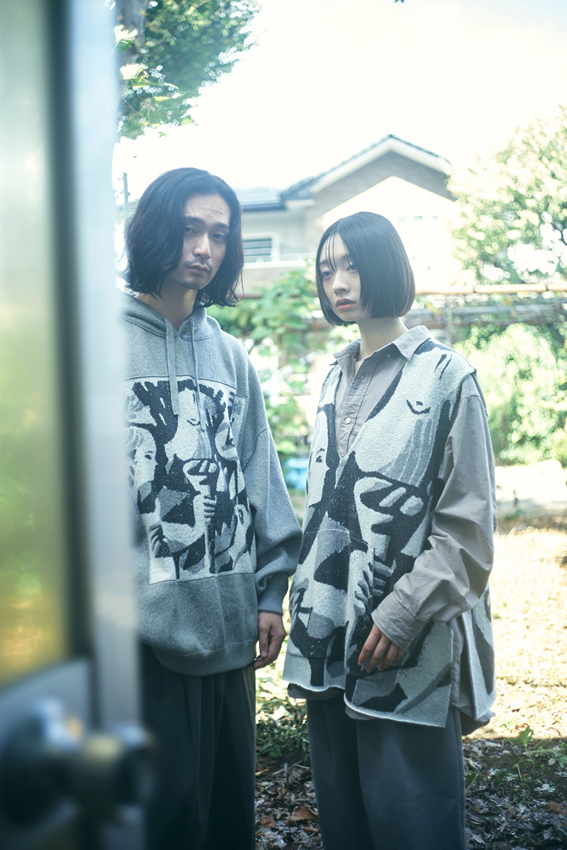 [YUSUKE NAGAOKA] TORCH V-line Long Vest B&W