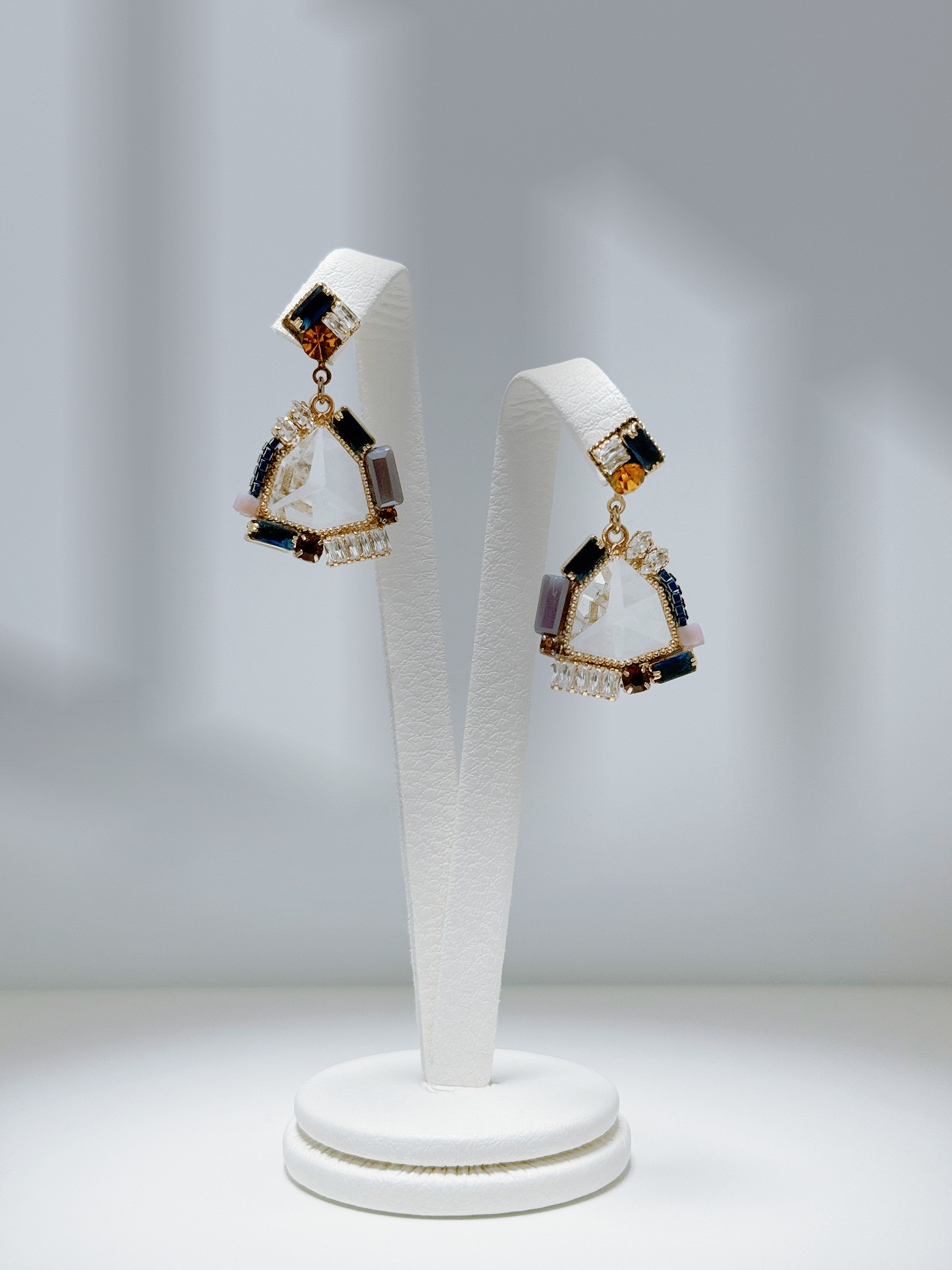 HM002 Handmade crystal earrings