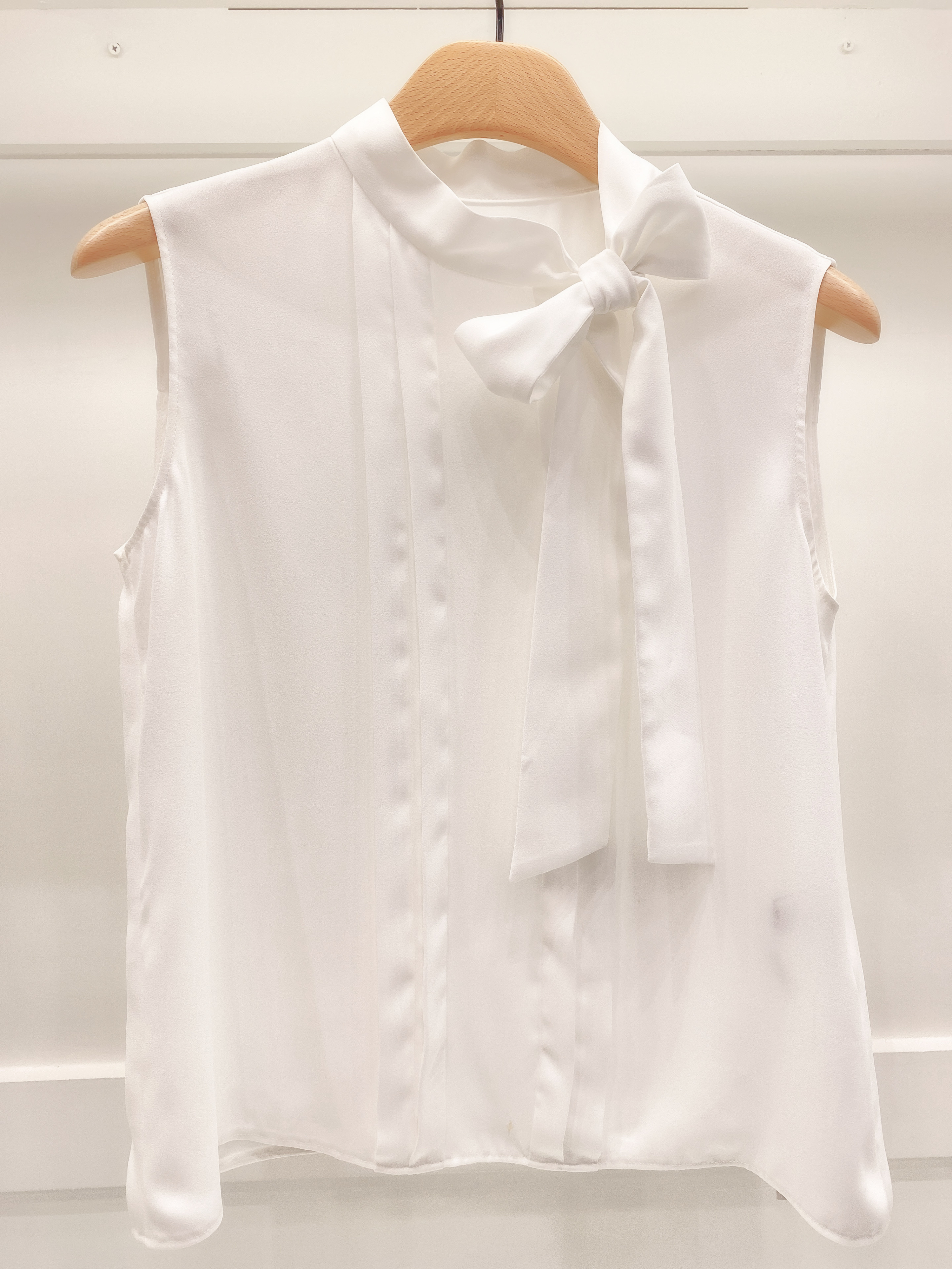 領側邊蝴蝶結無袖衣