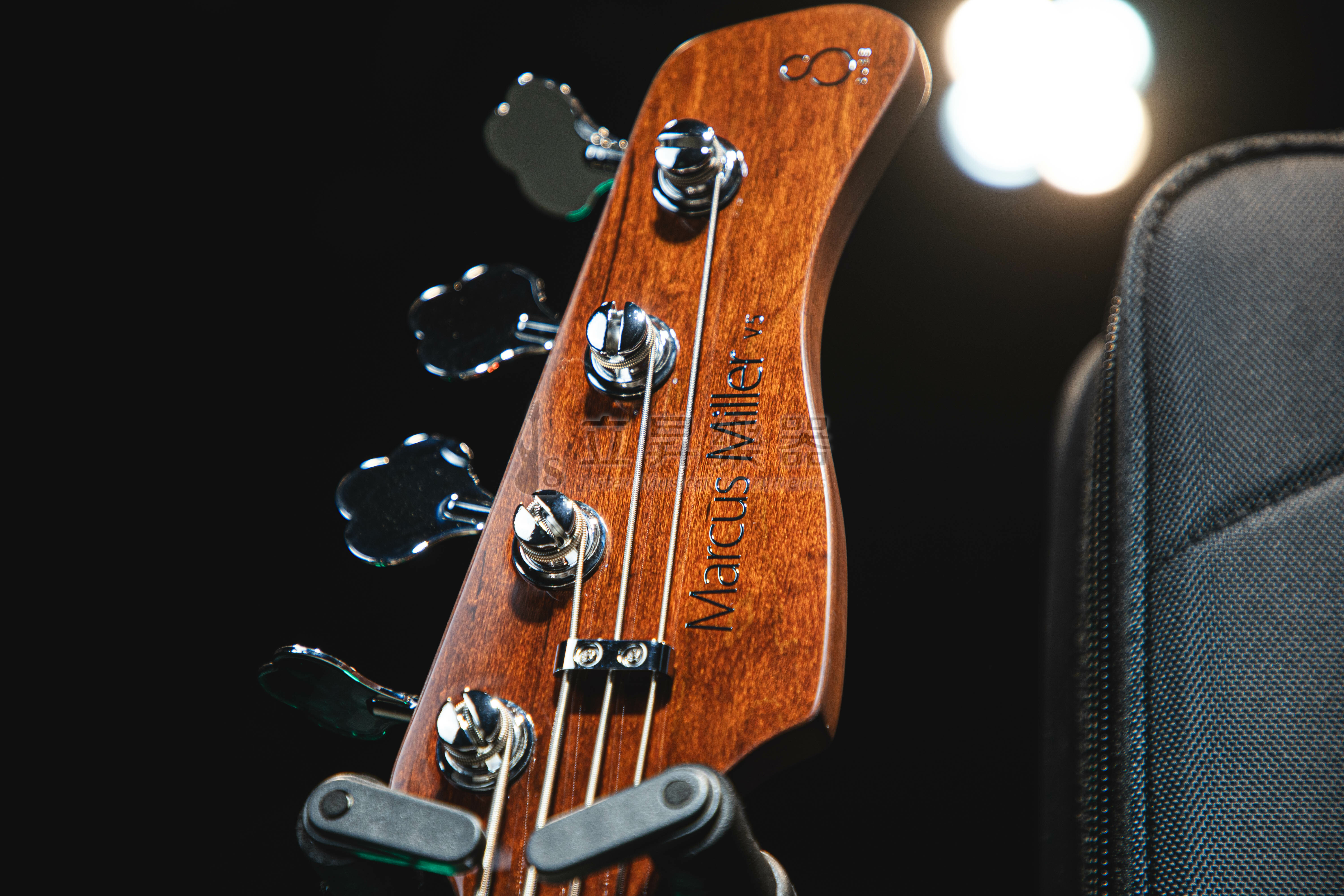 Sire SIRE 貝斯 MARCUS MILLER V5R ALDER 4弦 紅木漸層/V5R-4-TS 第 4 張圖片｜三峽吉他 / Bass