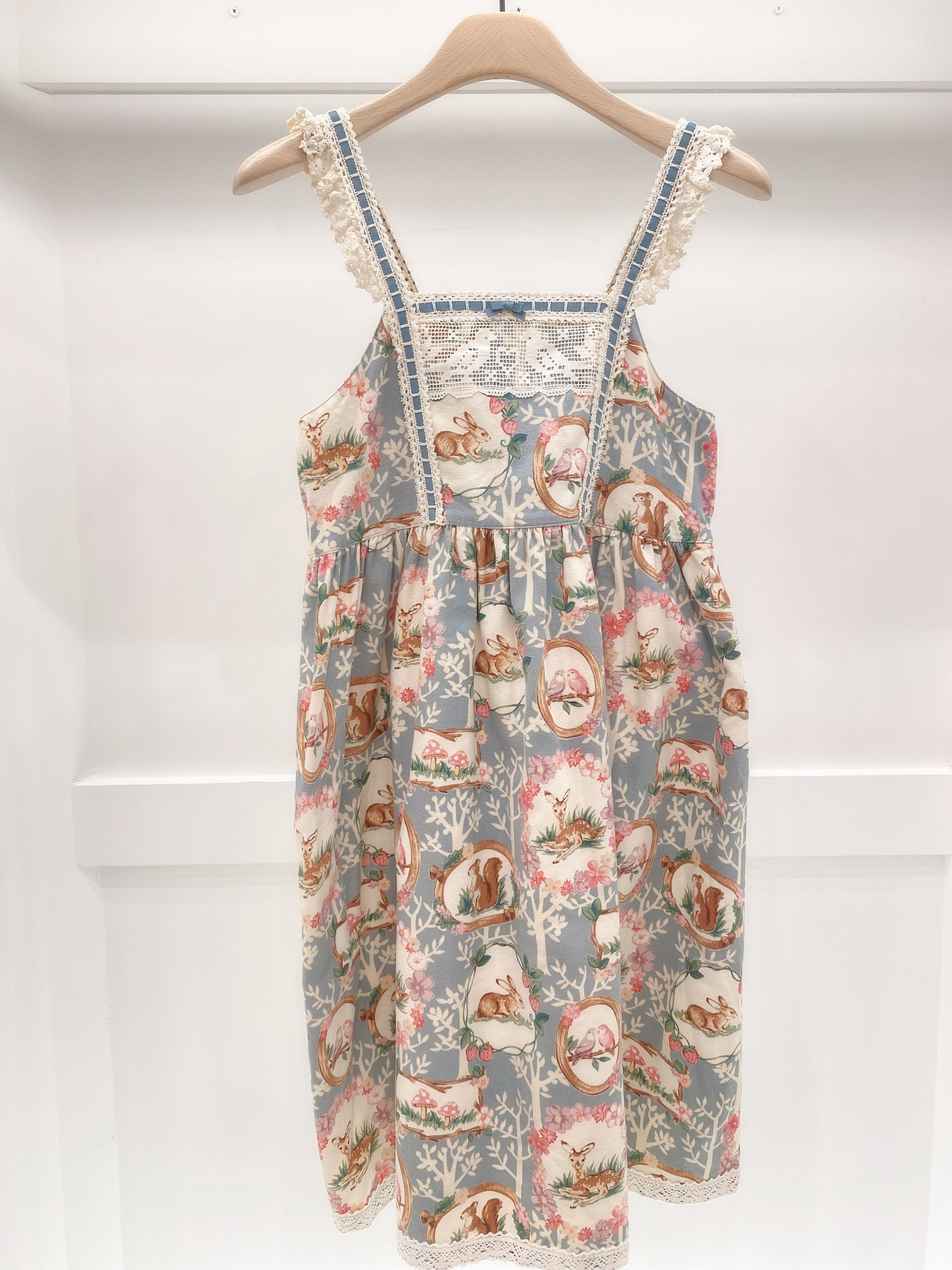 動物圖細肩洋裝