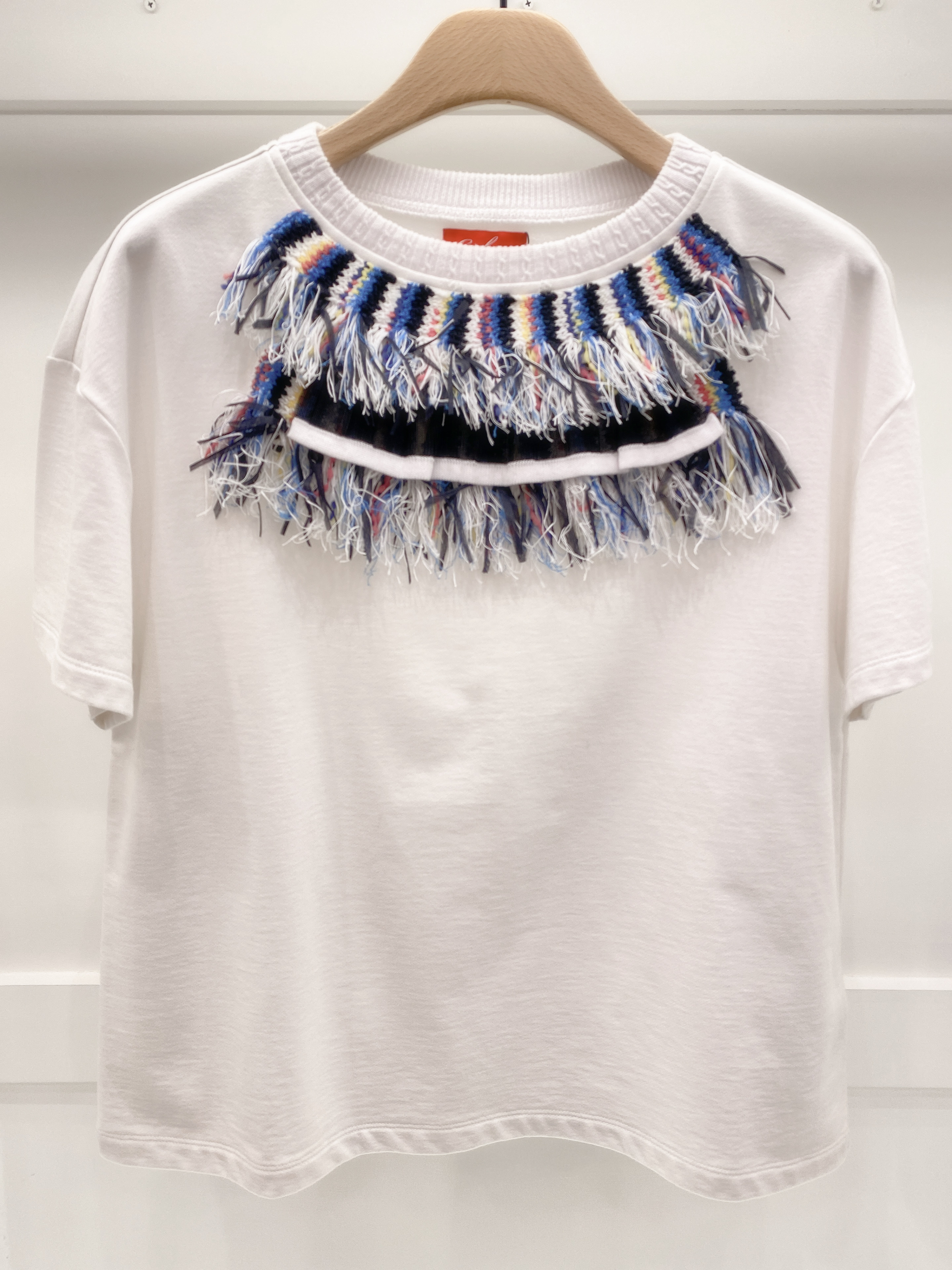 領彩色流蘇上衣