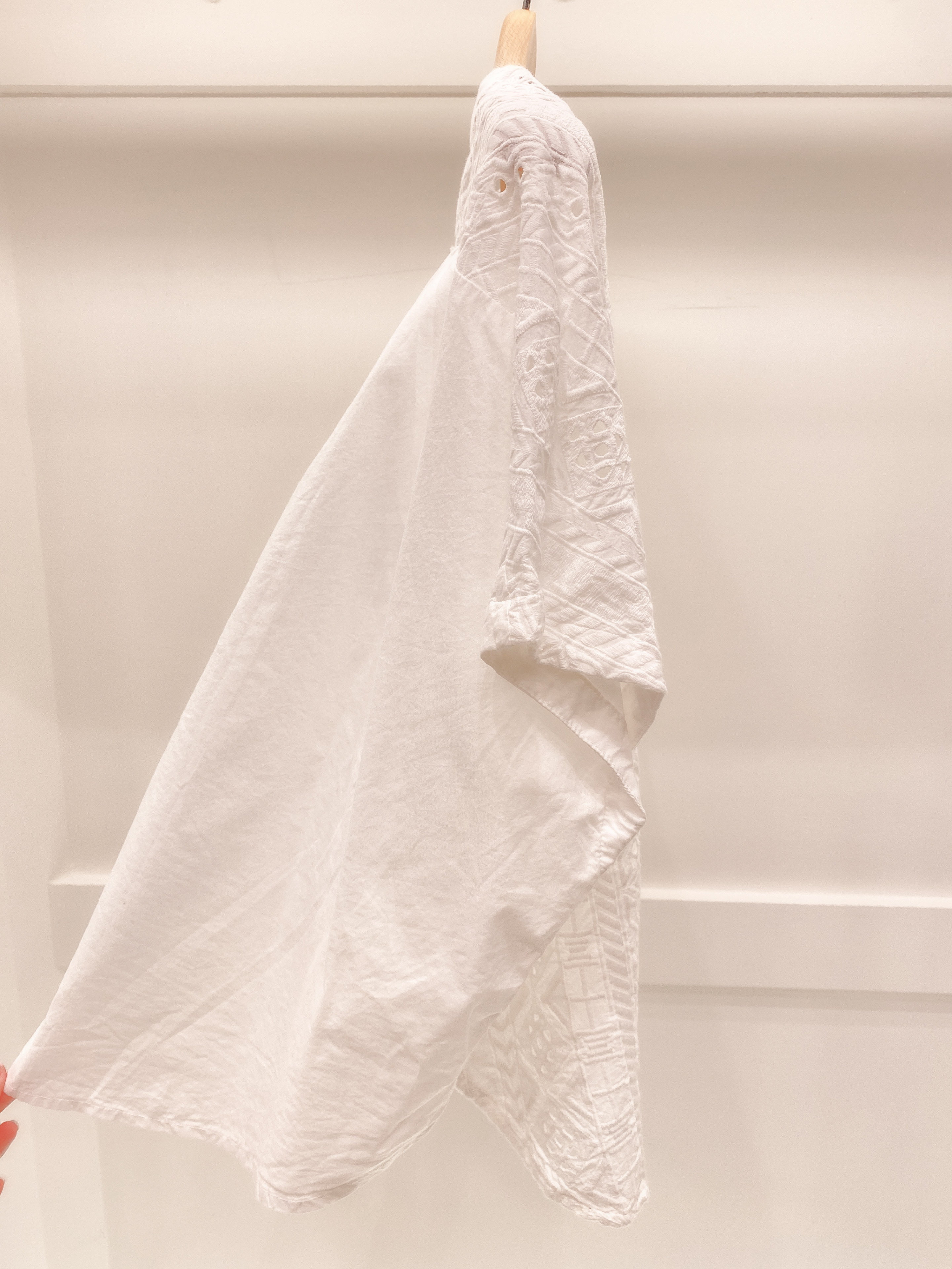 V領寬版本布lace上衣