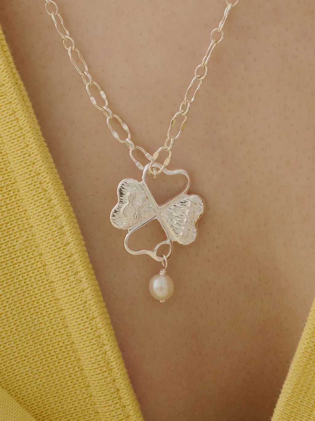 Clover Necklace｜LESIS