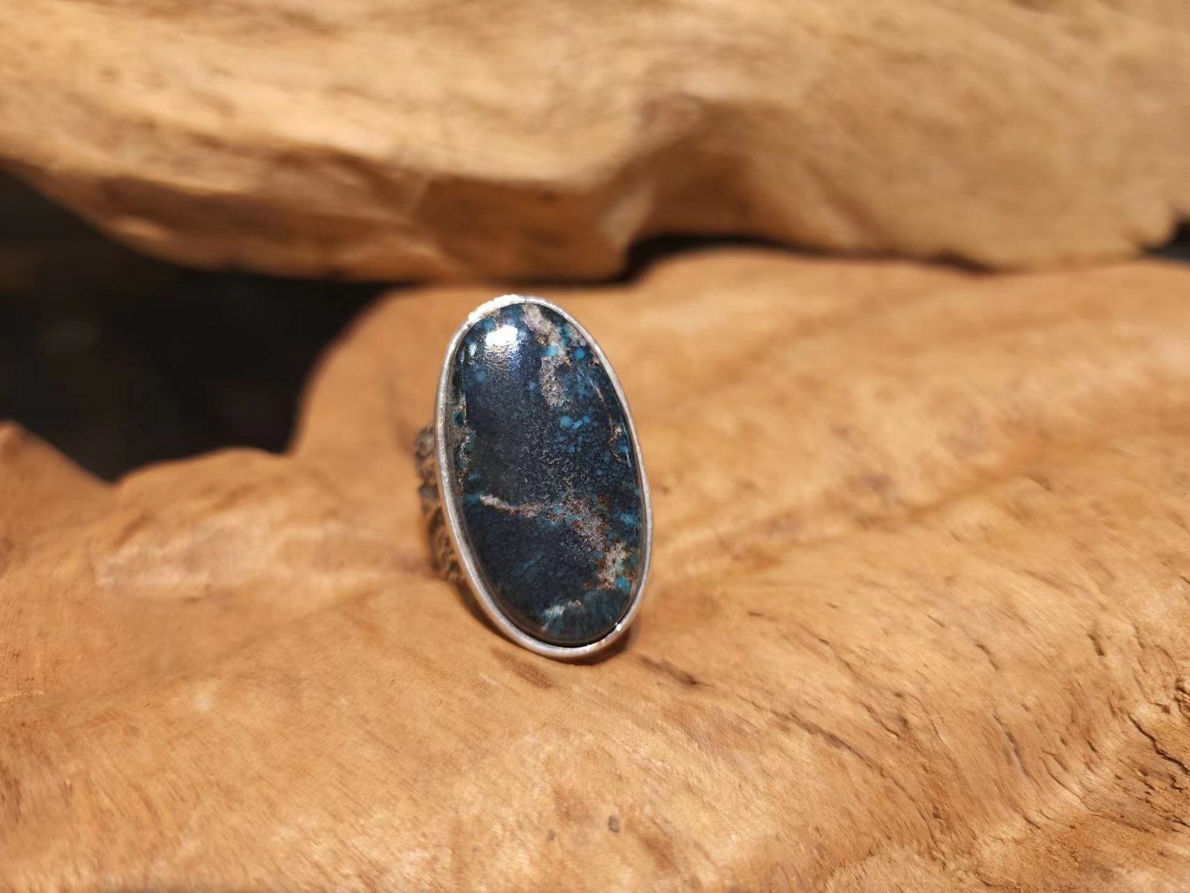 K.Yazzie -弓箭山稜線戒鑲湖北松石